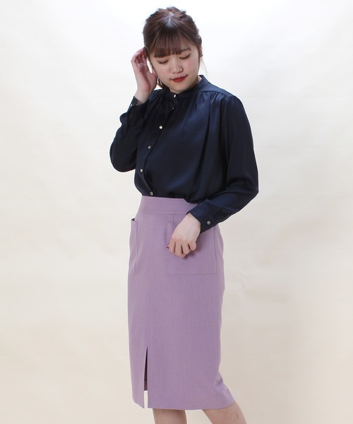 TRUDEA(トルディア)の「ヴィンテージサテン バンドカラーブラウス(シャツ/ブラウス・レディース・ホワイト/アイボリー/ベージュ/ネイビー/ピンク・MEDIUM/LARGE)」の19枚目の写真