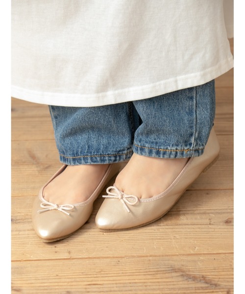 fifth(フィフス)の「【スタイリストプロデュース】ポインテッドフラットパンプス(バレエシューズ・レディース・ブラック/シルバー/ホワイト/ゴールド/レッド/ブルー系その他/アニマル/レッド系その他・23.0cm/24.0cm/23.5cm/24.5cm/25.0cm/22.5cm)」の7枚目の写真