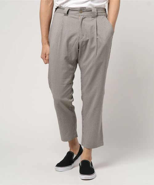 THISIS(ディスイズ)の「ワイドテーパードパンツ(その他パンツ・メンズ・ブラック/ベージュ/ネイビー/チェック/グレー・MEDIUM/LARGE/X-LARGE)」の5枚目の写真