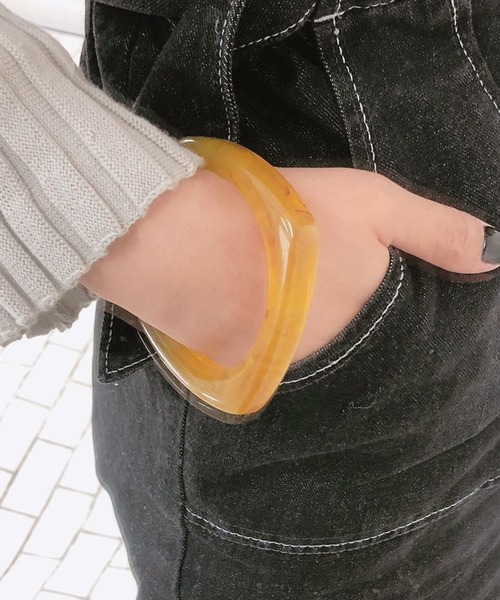 apres jour mignon(アプレジュールミニョン)の「【apresjour mignon×ARIAZ】カラーベッコウバングル(バングル/リストバンド)」|ライトブラウン