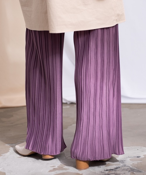 flowriri(フロウリリ)の「flowriri ランダムプリーツパンツ(その他パンツ・レディース・ブラック/ベージュ/パープル/ブラウン・FREE)」の18枚目の写真