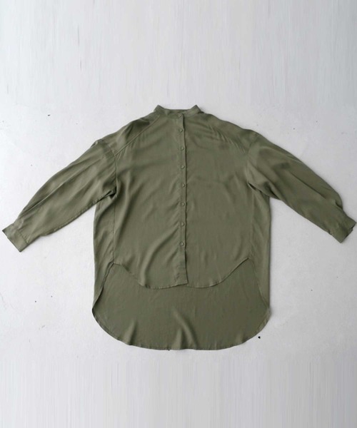 antiqua(アンティカ)の「スタンドカラーロングシャツ(シャツ/ブラウス・レディース・オフホワイト/カーキ/ネイビー/モカ/ブラック・FREE)」の14枚目の写真