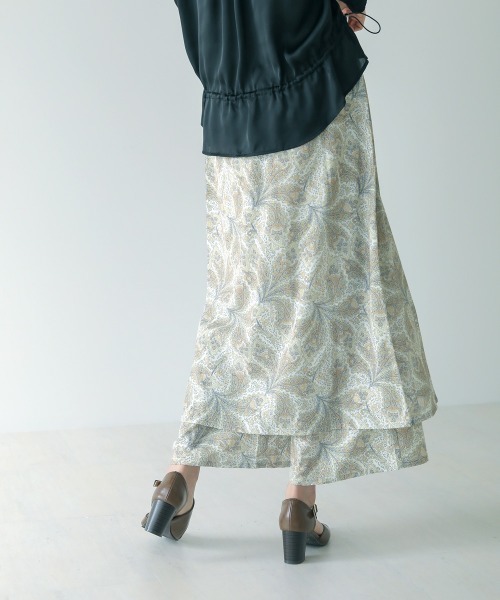 Bou Jeloud（ブージュルード）の「スカートレイヤーパンツ（その他パンツ・レディース・オフホワイト/ブラック・38）」の16枚目の写真