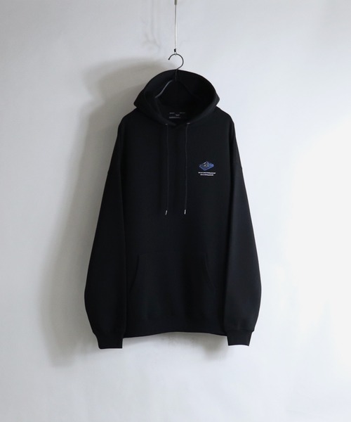 ILL'S(イルズ)の「ILL'S / イルズ ボーイ / ガール イラストビッグパーカー(パーカー・メンズ・ホワイト/ブラック/ベージュ/ブラウン/サックスブルー/ホワイト系その他・M/L)」の14枚目の写真