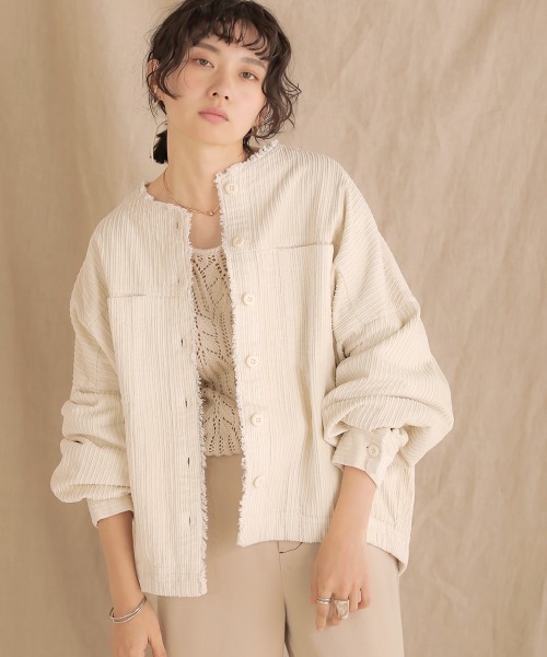 Bab(バブ)の「コーデュロイノ―カラージャケット(ノーカラーコート・レディース・チャコールグレー/ピンク/アイボリー/ベージュ・38)」の2枚目の写真