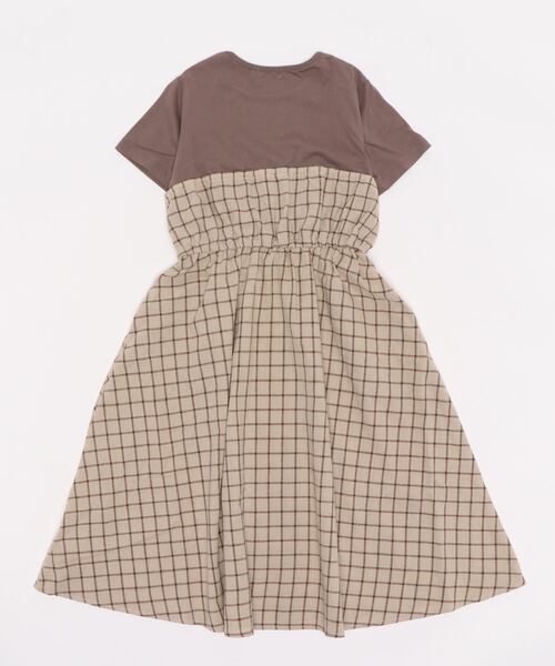 pairmanon（ペアマノン）の「重ね着風 半袖チェックフレア ワンピース（ワンピース・キッズ・ブラック/モカ/アイボリー/グレイッシュベージュ/グレー・90/130/140/120/100/110/150）」の16枚目の写真