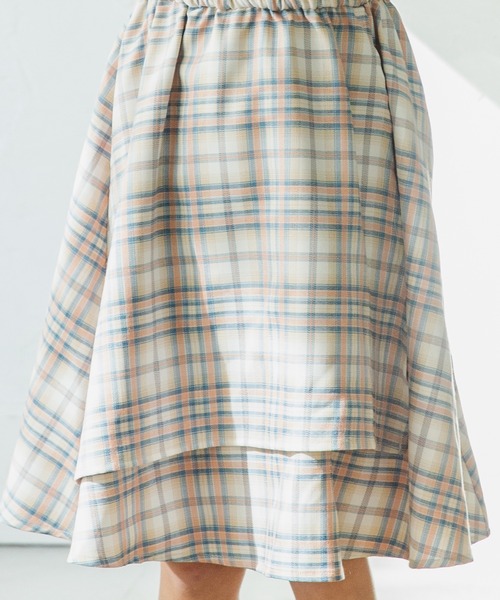 pairmanon（ペアマノン）の「重ね着風 半袖チェックフレア ワンピース（ワンピース・キッズ・ブラック/モカ/アイボリー/グレイッシュベージュ/グレー・90/130/140/120/100/110/150）」の17枚目の写真