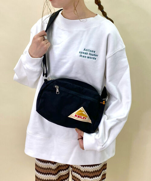 KELTY（ケルティ）の「【KELTY/ケルティ】ROUND TOP BAG S #2592077（ボディバッグ/ウエストポーチ・レディース・ブラック・FREE）」の12枚目の写真