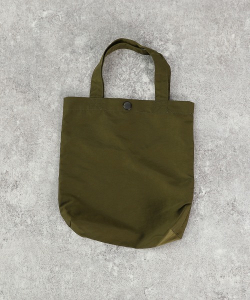 LOWRYS FARM(ローリーズファーム)の「レインコート 934331(レインコート/ポンチョ・キッズ・カーキ/ドット/ブラウン・120/130)」の15枚目の写真