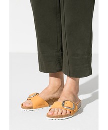 BIRKENSTOCK（ビルケンシュトック）の「ビルケンシュトック Madrid/マドリッド ビッグバックル　ヌバックレザー (women)(ナロー)（サンダル）」