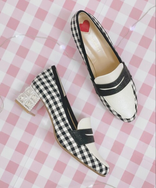 En Punto（エンプント）の「【ラスト１】ビジューミドルヒールローファー（パンプス・レディース・アイボリー/ブラック系1/ブラック系8・22.5cm/23.0cm/23.5cm/24.0cm/24.5cm）」の17枚目の写真