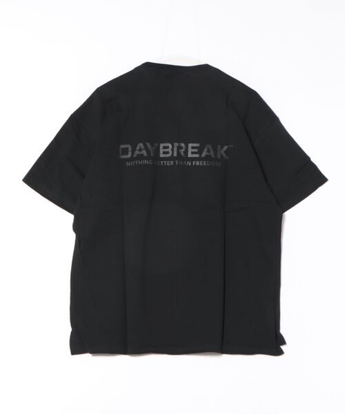 BENCH'S SELECT（ベンチセレクト）の「《DAY BREAK》BIG pocketＴee（Tシャツ/カットソー・メンズ・ホワイト/ブラック・LARGE/MEDIUM）」の4枚目の写真