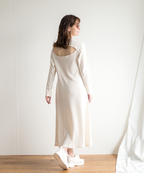 激安本物 新作 21ss セール ワンピース ドレス Ennea エンネア のファッション ワンピース 背中開き デザインワッフルロング丈フレアーワンピース ワンピース 21ss