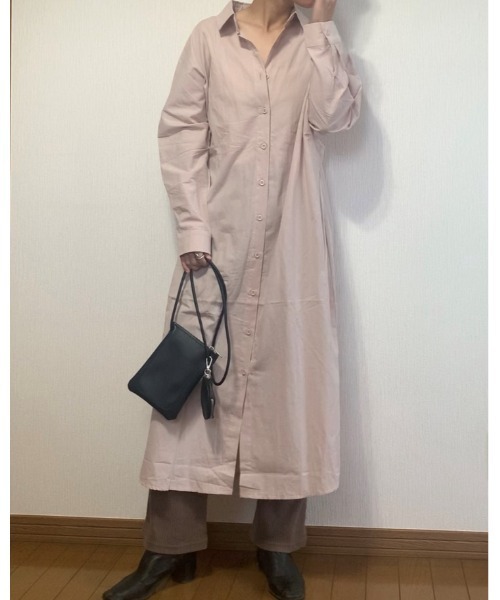 Ritzy(リッツィー)の「大人シルエット ゆったりシルエットミモレ丈シャツワンピース(シャツワンピース・レディース・ホワイト/ブラック/ベージュ・FREE)」の10枚目の写真