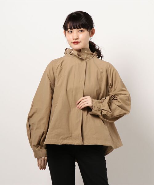 N.（N. Natural Beauty Basic）（エヌエヌナチュラルビューティーベーシック）の「マウンテンパーカー（マウンテンパーカー・レディース・ベージュ/ネイビー・MEDIUM）」の9枚目の写真