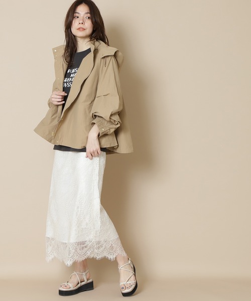 N.（N. Natural Beauty Basic）（エヌエヌナチュラルビューティーベーシック）の「マウンテンパーカー（マウンテンパーカー・レディース・ベージュ/ネイビー・MEDIUM）」の7枚目の写真