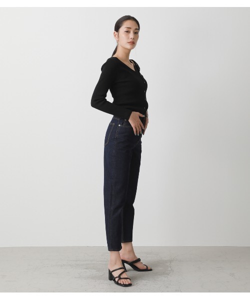 AZUL by moussy（アズールバイマウジー）の「COLOR DENIM TAPERED /カラーデニムテーパード（デニムパンツ・レディース・オフホワイト/ワンウォッシュ・LARGE/SMALL/MEDIUM/X-SMALL）」の5枚目の写真