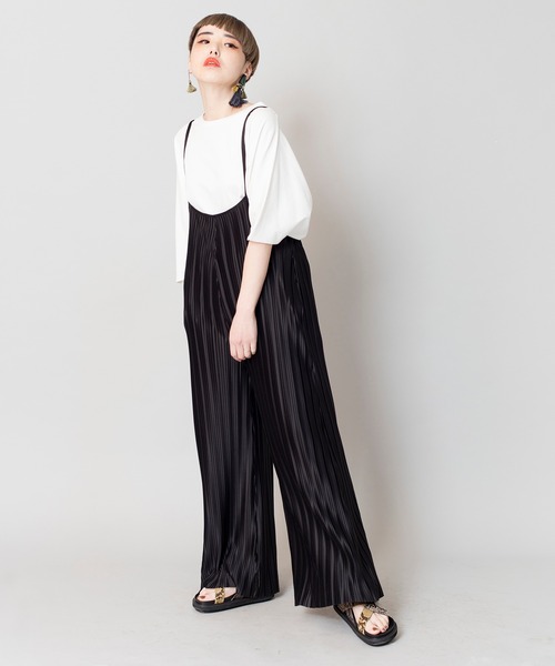 OSMOSIS（オズモーシス）の「プリーツサロペット（サロペット/オーバーオール・レディース・ライトベージュ/グレー/ブラック・ONE SIZE）」の5枚目の写真