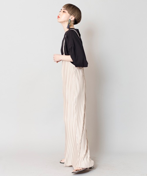 OSMOSIS（オズモーシス）の「プリーツサロペット（サロペット/オーバーオール・レディース・ライトベージュ/グレー/ブラック・ONE SIZE）」の14枚目の写真