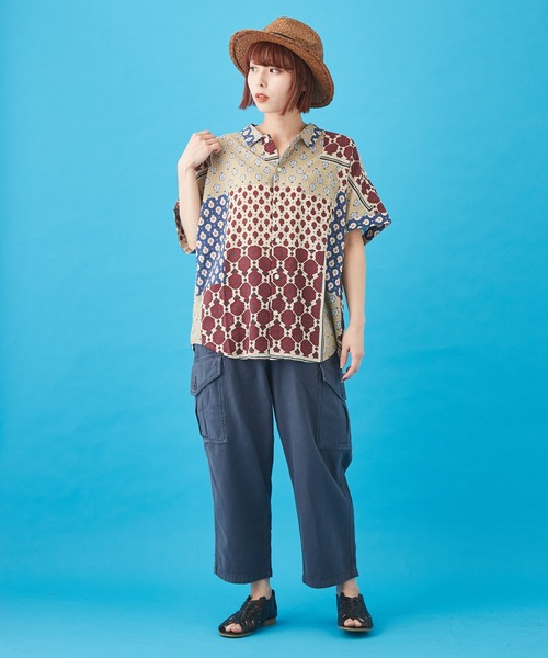 CUBE SUGAR（キューブシュガー）の「ボイル 総柄プリント 半袖 ドルマンスリーブ シャツ（シャツ/ブラウス・レディース・ベージュ/ネイビー/グレー/サックスブルー・M）」の8枚目の写真