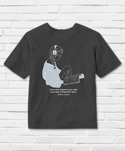 THE CASUAL（カジュアル）の「刺繍 プリント半袖Tシャツ カットソー キッズ（Tシャツ/カットソー・キッズ・ブラック系4/ホワイト系1/ホワイト系2/カーキ系/ブラック系3/ベージュ系/ブラック系2/ブルー系/ブラック系1/ベージュ系1/ブルー系2/ベージュ系3/ブルー系1/ホワイト系3/カーキ系1/ホワイト系/ブラック系/ベージュ系4/ホワイト系4/ベージュ系2・110cm/130cm/150cm/120cm/140cm/160cm）」の8枚目の写真