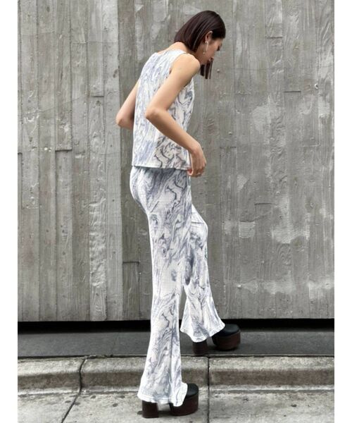 EMODA（エモダ）の「プリーツミニマルタンクトップ（タンクトップ・レディース・ブラック/ブルー/その他/その他1・FREE）」の21枚目の写真