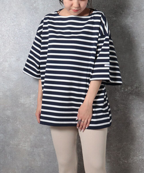 GLOSTER（グロスター）の「【WEB限定カラーあり】ビッグバスク ショートスリーブ（Tシャツ/カットソー・メンズ・ピンク/ホワイト系その他/ホワイト系その他2/レッド系その他2/ネイビー系・FREE）」の4枚目の写真