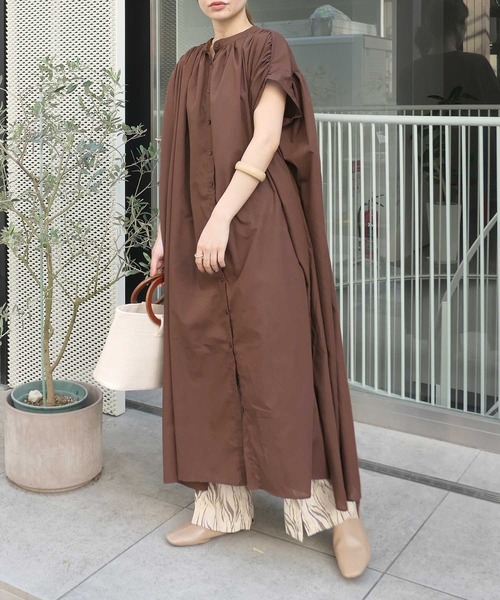 ホワイト シャツワンピース ギャザー入り ホワイト 長袖 シャツワンピース レディース 白 フレアギャザー