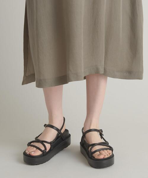 ODETTE E ODILE（オデットエオディール）の「OFC クロッシングチューブ サンダル35（サンダル・レディース・ブラック/ライトブルー/ホワイト・37/35/36）」の21枚目の写真