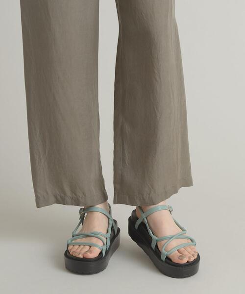 ODETTE E ODILE（オデットエオディール）の「OFC クロッシングチューブ サンダル35（サンダル・レディース・ブラック/ライトブルー/ホワイト・37/35/36）」の16枚目の写真