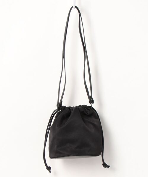 ADAM ET ROPE'（アダムエロペ）の「ナイロン巾着ミニポシェット（ショルダーバッグ・レディース・ブラック/レッド・FREE）」の12枚目の写真