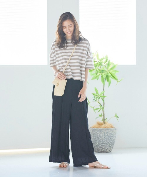 LIPSTAR(リップスター)の「シアーローンイージーパンツ(その他パンツ・レディース・ブラック/イエロー/ブルー・M)」の13枚目の写真