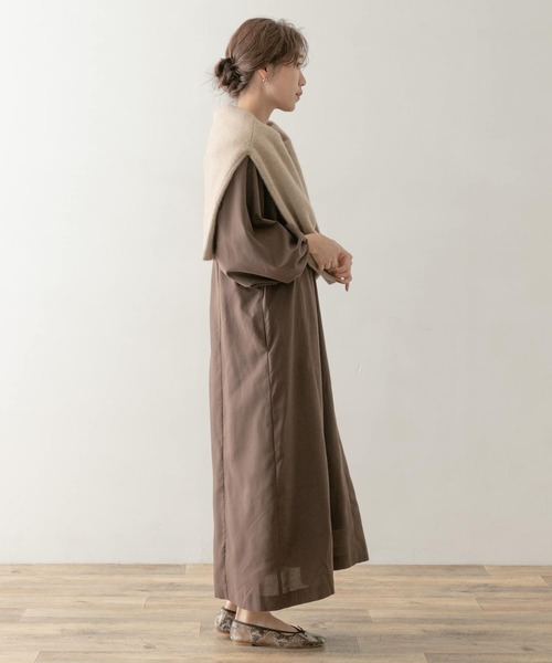 F by ROSSO（エフバイロッソ）の「F by ROSSO　ボリュームスリーブワンピース（ワンピース・レディース・ブラック/ブラウン/ライトベージュ・FREE）」の4枚目の写真