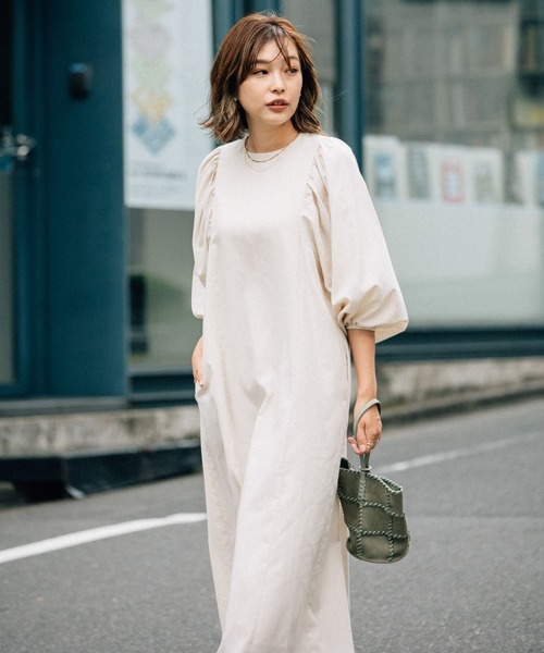 F by ROSSO（エフバイロッソ）の「F by ROSSO　ボリュームスリーブワンピース（ワンピース・レディース・ブラック/ブラウン/ライトベージュ・FREE）」の5枚目の写真