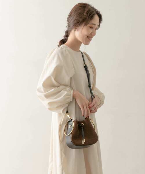 F by ROSSO（エフバイロッソ）の「F by ROSSO　ボリュームスリーブワンピース（ワンピース・レディース・ブラック/ブラウン/ライトベージュ・FREE）」の7枚目の写真