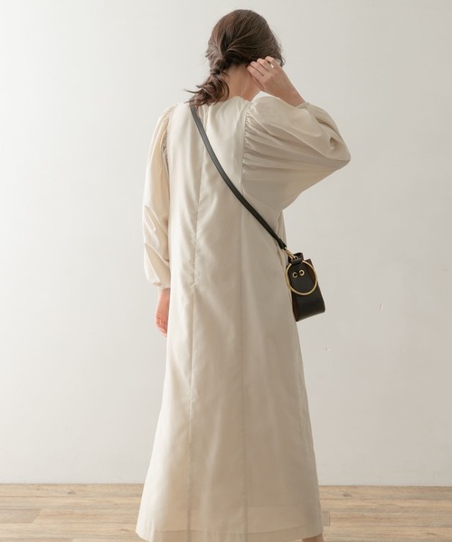 F by ROSSO（エフバイロッソ）の「F by ROSSO　ボリュームスリーブワンピース（ワンピース・レディース・ブラック/ブラウン/ライトベージュ・FREE）」の14枚目の写真