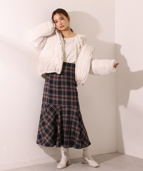 one after another NICE CLAUP（ワンアフターアナザーナイスクラップ）の「【S,Mサイズ展開あり】スタイルアップが叶う。ハイウエストレディマーメイドスカート（スカート・レディース・ブラック/ネイビー/ベージュ系その他/ブルー系その他/ブラウン系その他・SMALL/MEDIUM）」の7枚目の写真