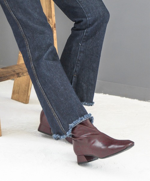 SOROTTO(ソロット)の「ローヒールのストレッチショートブーツ(ブーツ・レディース・ブラック/ダークブラウン/アイボリー/ブラック系その他・LL/3L/S/M/L)」の21枚目の写真