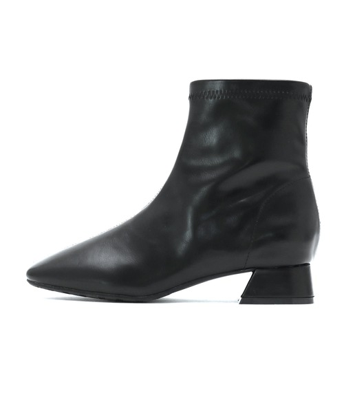 SOROTTO(ソロット)の「ローヒールのストレッチショートブーツ(ブーツ・レディース・ブラック/ダークブラウン/アイボリー/ブラック系その他・LL/3L/S/M/L)」の9枚目の写真