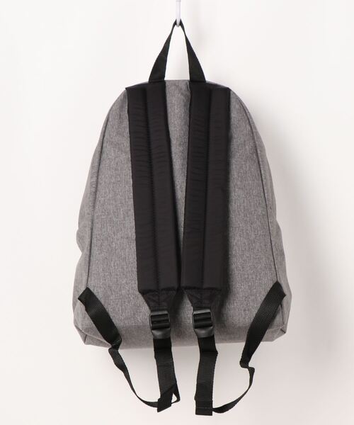 EASTPAK(イーストパック )の「【EASTPAK/イーストパック】バックパック PADDED PAKR(バックパック/リュック・メンズ・ライトグレー/ネイビー/スミクロ・FREE)」の7枚目の写真