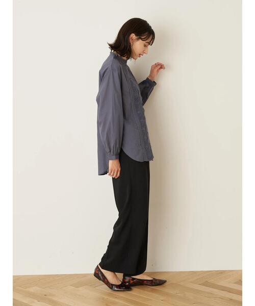 earth music&ecology(アースミュージックアンドエコロジー)の「ピンタックレースチュニック *(シャツ/ブラウス・レディース・ブラック/オフホワイト/ダークブルー/ピンクベージュ・FREE)」の11枚目の写真