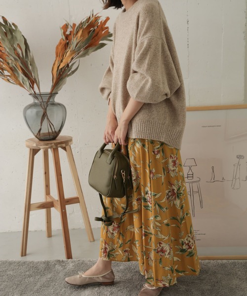 URBAN RESEARCH DOORS（アーバンリサーチドアーズ）の「レーヨン大花柄スカート（スカート・レディース・グレー系その他/オレンジ系その他・ONE）」の4枚目の写真