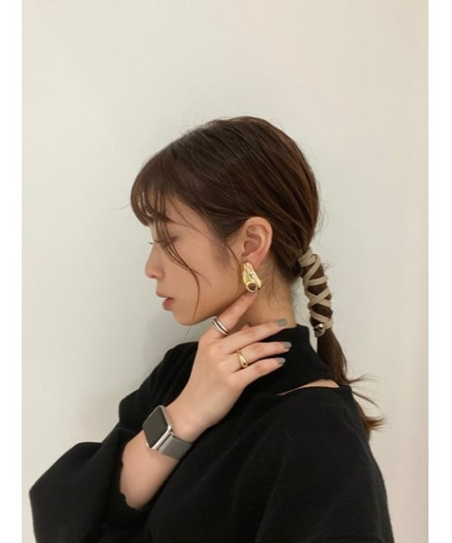 SLY(スライ)の「RICH COATING DEFORMED EARRING イヤリング(イヤリング・レディース・シルバー/ゴールド・FREE)」の6枚目の写真