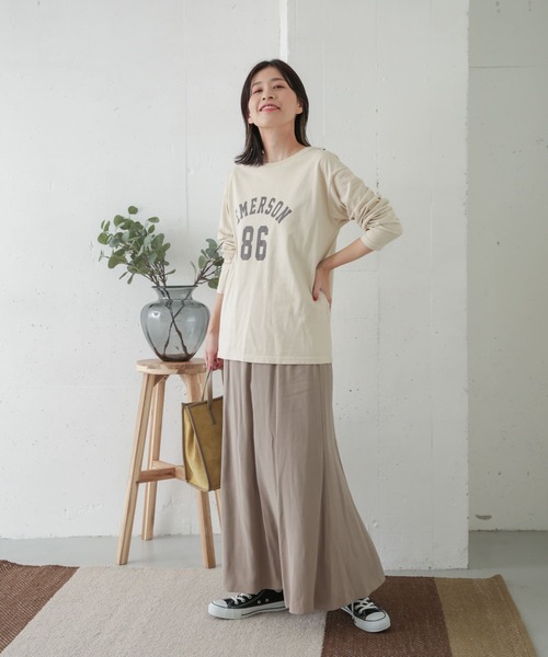 URBAN RESEARCH DOORS（アーバンリサーチドアーズ）の「カレッジロゴプリントTシャツ（Tシャツ/カットソー・レディース・アイボリー/グレー系その他/スミクロ・ONE）」の19枚目の写真