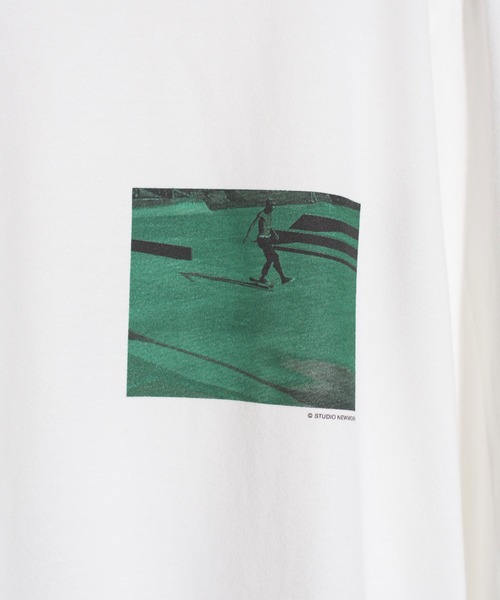 JANESMITH(ジェーンスミス)の「JANESMITH ジェーンスミス / COLEMAN PLAYGROUND LONG SLEEVE T-SHIRT グラフィックプリントビッグシルエットロンT / 22SCT-#127S-SN(Tシャツ/カットソー・レディース・ホワイト・LARGE/X-LARGE/SMALL/MEDIUM)」の2枚目の写真