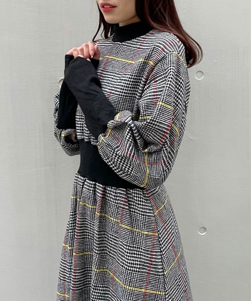 titty&Co. PETIT(ティティアンドコープティ)の「【titty&Co.PETIT】マルチチェックボリュームスリーブワンピース(ワンピース・レディース・ブラック/ブラウン・FREE)」の7枚目の写真