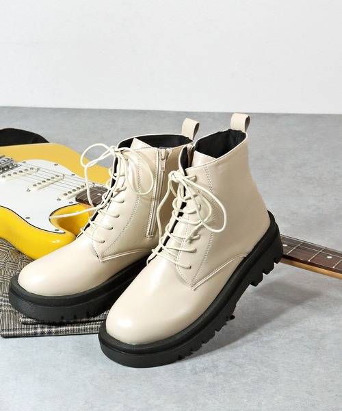 LibertyDoll（リバティードール）の「LIBERTYDOLL / [超軽量]スクエアトゥトラックソールレースアップブーツ (9081)　コンバットブーツ　ショートブーツ（ブーツ・レディース・ブラック/アイボリー/ホワイト/ダークブラウン/ブラック系その他・LL/S/M/L/3L/SS/40/41/42/44/43）」の10枚目の写真