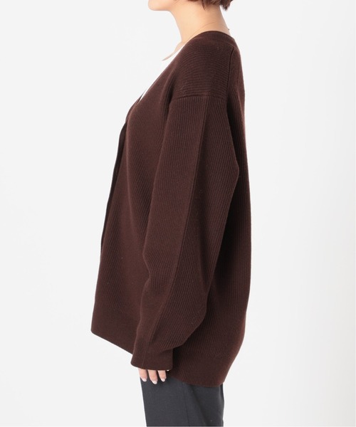 IENA（イエナ）の「畦Vネックカーディガン◆（カーディガン/ボレロ・レディース・ブラウン/グレー・FREE）」の5枚目の写真