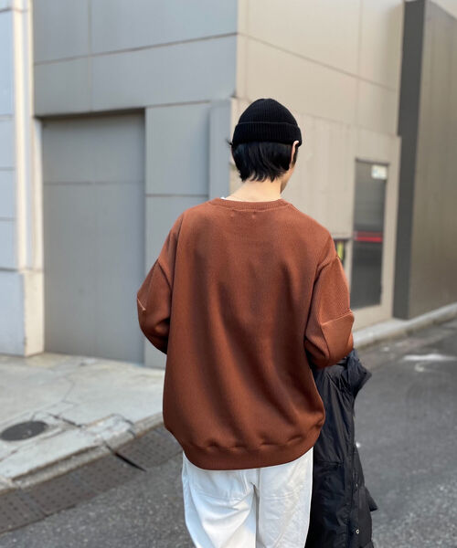 GLOSTER（グロスター）の「【GLOSTER/グロスター】QUARTER GAUGE COMBAT SWEATER エルボーパッチ プルオーバースウェット（スウェット・メンズ・オフホワイト/ブラウン/ライトグリーン/チャコールグレー・LARGE/MEDIUM）」の6枚目の写真