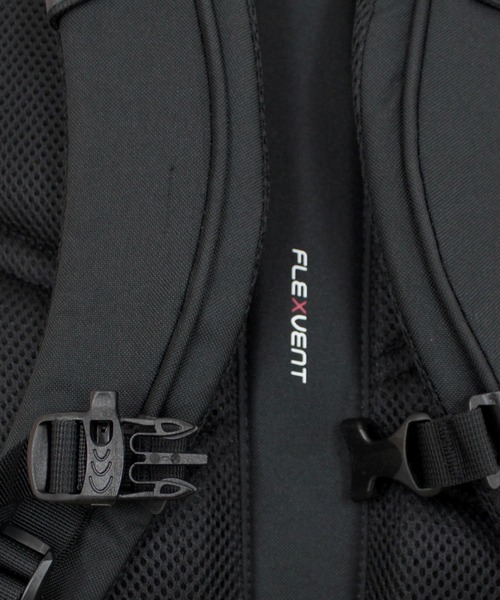 THE NORTH FACE(ザノースフェイス)の「コネクターフレックスベント バックパック 26.5L CONNECTOR(バックパック/リュック・メンズ・ブラック・F)」の9枚目の写真